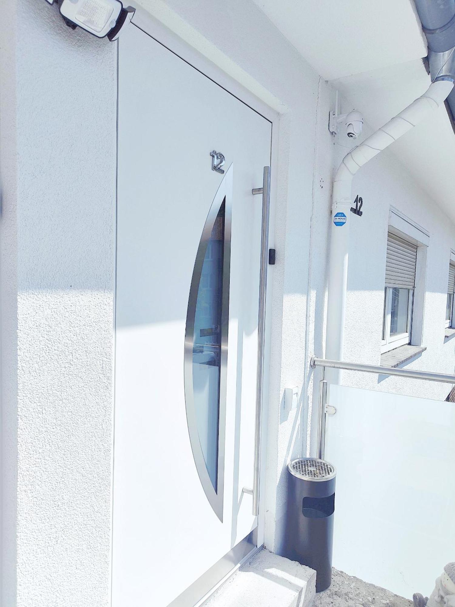 Schickes 110Qm Ferienhaus In Naehe Vw, Messe,Dez Und Orangerie Kassel Exteriör bild